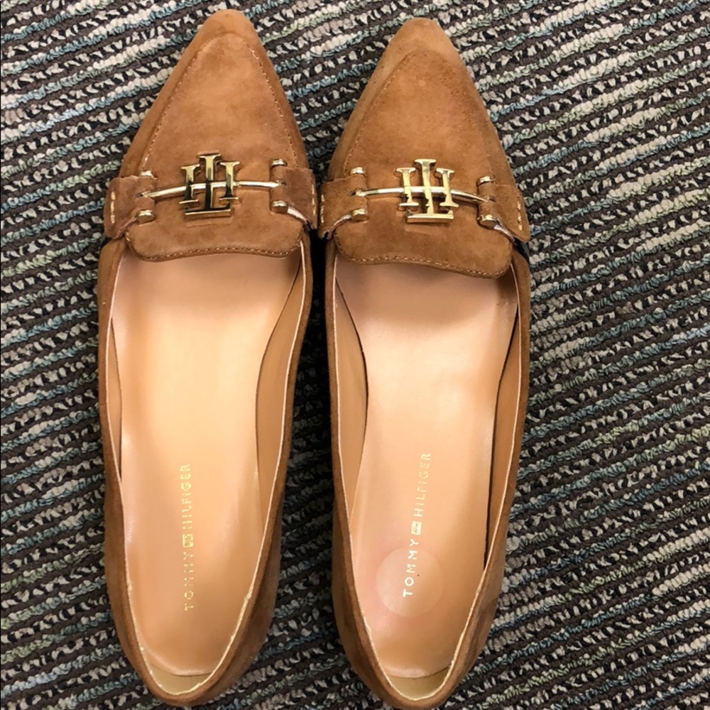 Shoes - Picture 2 of 4